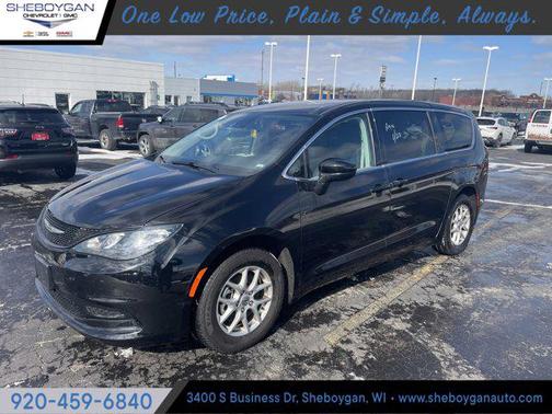 2024 Chrysler Voyager LX