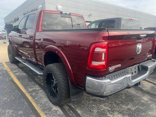 2020 RAM 2500 Laramie Crew Cab 4X4 6'4' Box