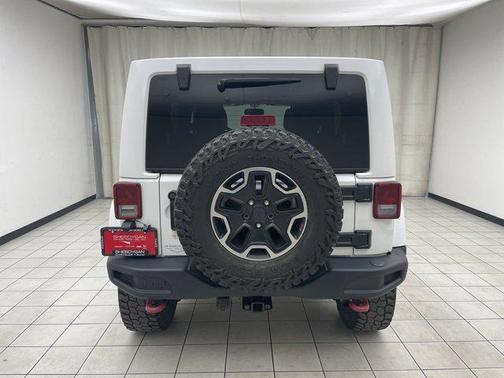 Bright White Clearcoat 2017 Jeep Wrangler Unlimited Rubicon