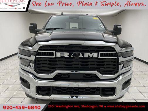 2025 RAM 2500 Big Horn Crew Cab 4x4 6'4' Box