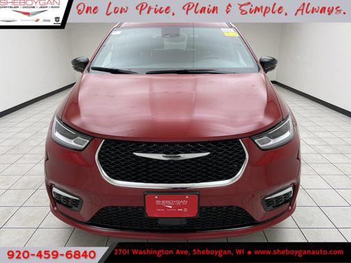 2026 Chrysler Pacifica L