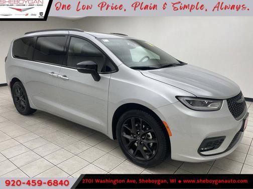 2026 Chrysler Pacifica L