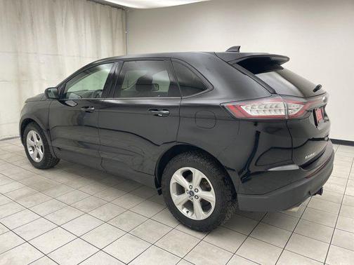 Shadow Black 2016 Ford Edge SE
