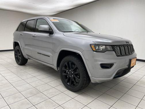 2021 Jeep Grand Cherokee Laredo