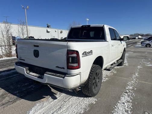 2022 RAM 2500 Big Horn Crew Cab 4x4 6'4' Box