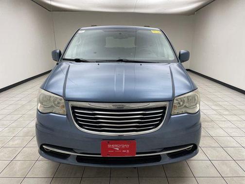 2012 Chrysler Town & Country Touring