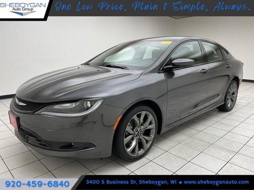 2016 Chrysler 200 S
