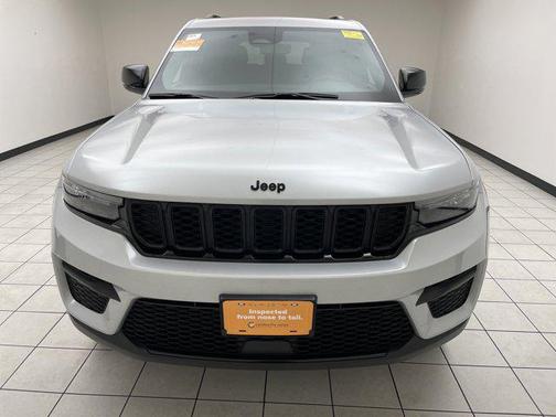 2024 Jeep Grand Cherokee Altitude