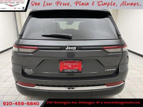 2025 Jeep Grand Cherokee Laredo