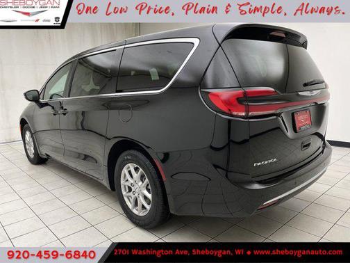 2025 Chrysler Pacifica L