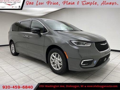 2025 Chrysler Pacifica L