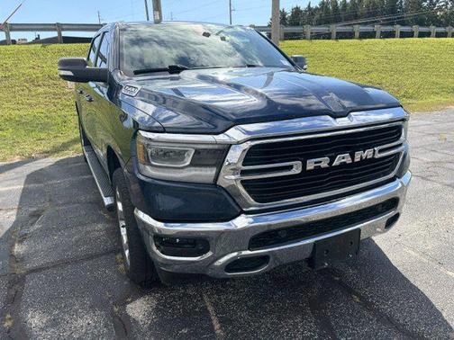 Patriot Blue Pearlcoat 2019 RAM 1500 Big Horn