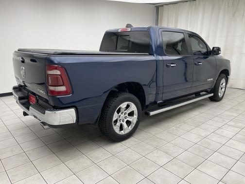 Patriot Blue Pearlcoat 2019 RAM 1500 Big Horn