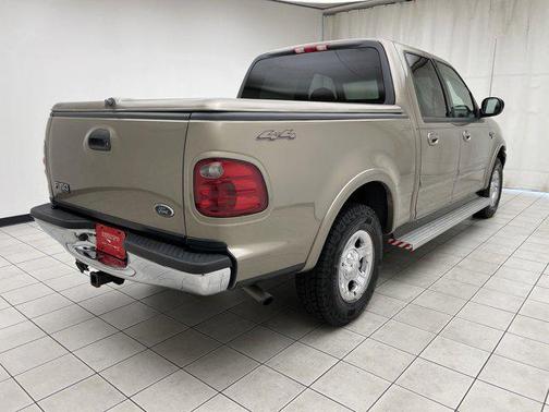 2001 Ford F-150 Lariat