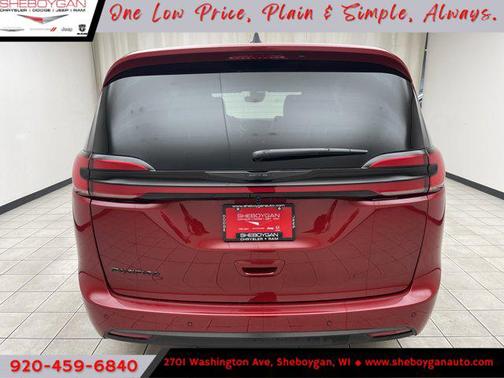 2026 Chrysler Pacifica L