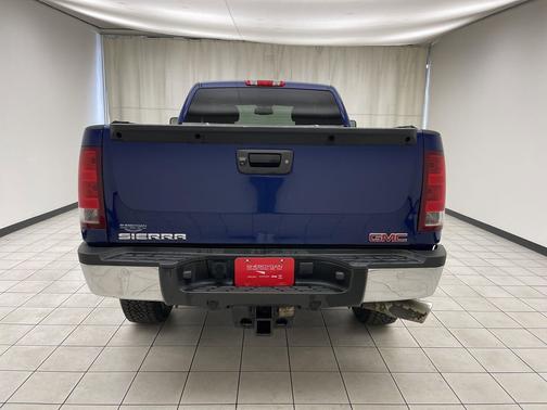 Heritage Blue Metallic 2013 GMC Sierra 2500 SLE