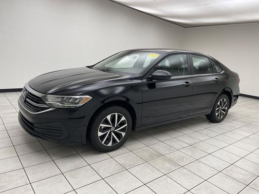 Deep Black Pearl 2024 Volkswagen Jetta 1.5T S
