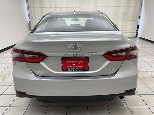 Celestial Silver Metallic 2022 Toyota Camry LE