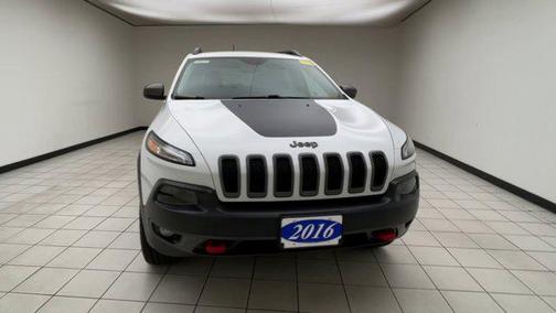 2016 Jeep Cherokee Trailhawk