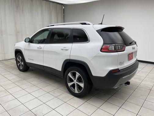 Bright White Clearcoat 2019 Jeep Cherokee Limited