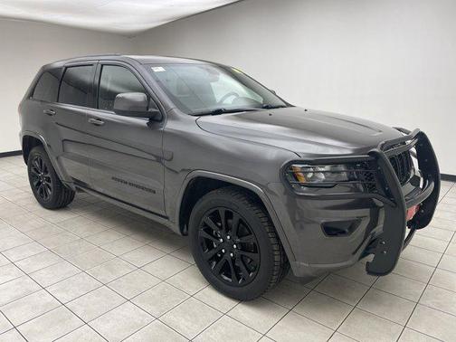 2019 Jeep Grand Cherokee Altitude