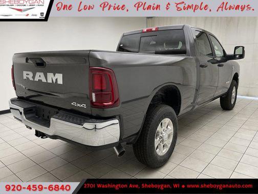 2025 RAM 2500 Big Horn Crew Cab 4x4 6'4' Box