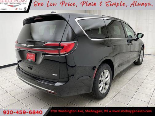 2026 Chrysler Pacifica L