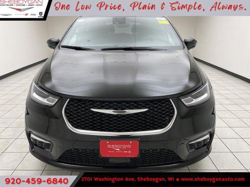 2026 Chrysler Pacifica L