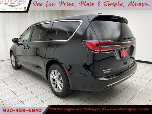 2026 Chrysler Pacifica L