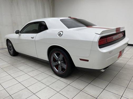 2012 Dodge Challenger SXT