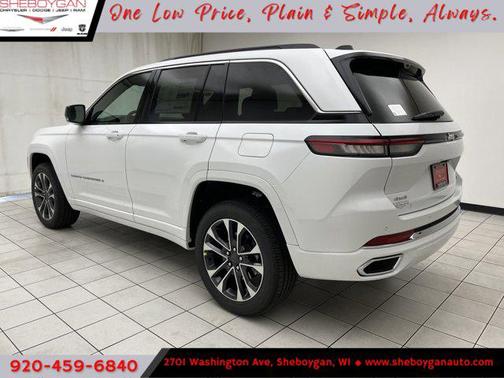 2025 Jeep Grand Cherokee Overland