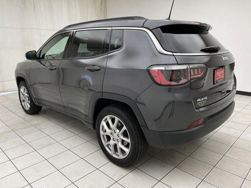 2024 Jeep Compass Latitude Lux