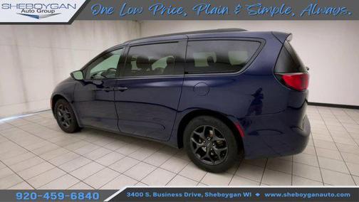 2018 Chrysler Pacifica Touring-L