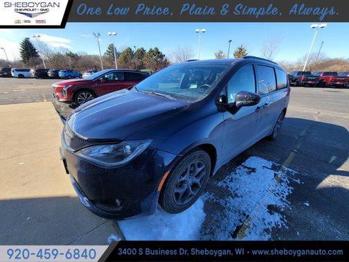 2018 Chrysler Pacifica Touring-L