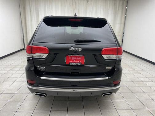 2017 Jeep Grand Cherokee Summit