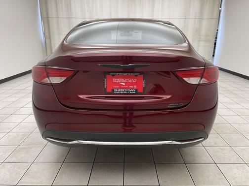 Velvet Red Pearlcoat 2015 Chrysler 200 Limited