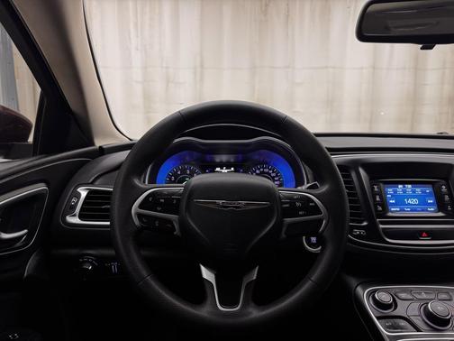 Velvet Red Pearlcoat 2015 Chrysler 200 Limited