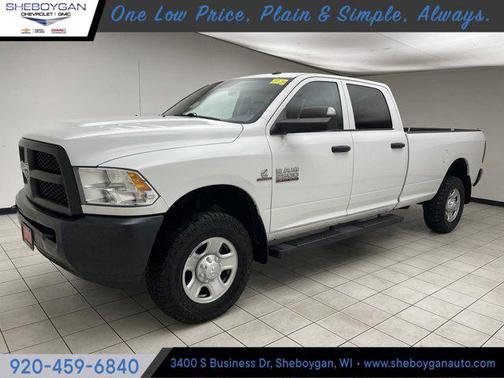 2018 RAM 2500 Tradesman Crew Cab 4x4 8' Box