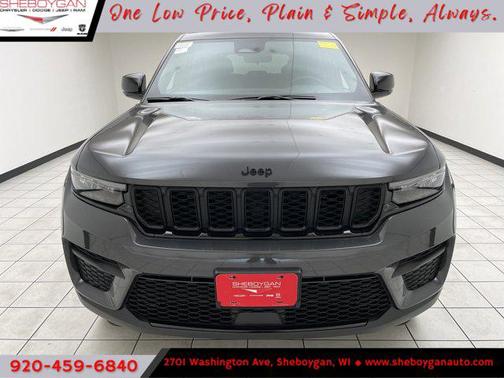 2025 Jeep Grand Cherokee Altitude