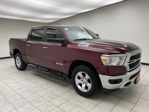 Delmonico Red Pearlcoat 2019 RAM 1500 Big Horn
