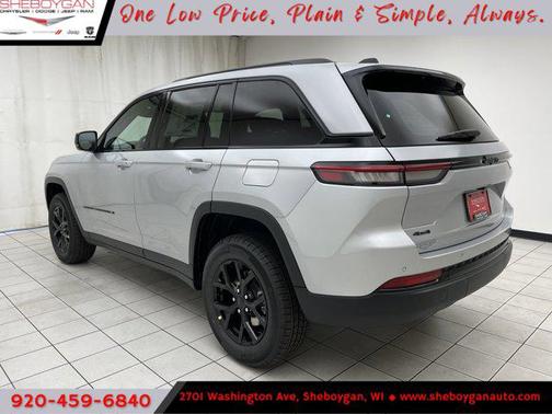 2025 Jeep Grand Cherokee Altitude