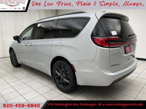 2026 Chrysler Pacifica Limited