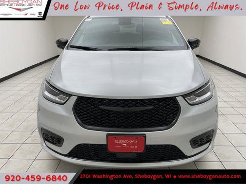 2026 Chrysler Pacifica Limited