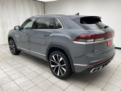 2024 Volkswagen Atlas Cross Sport 2.0T SEL Premium