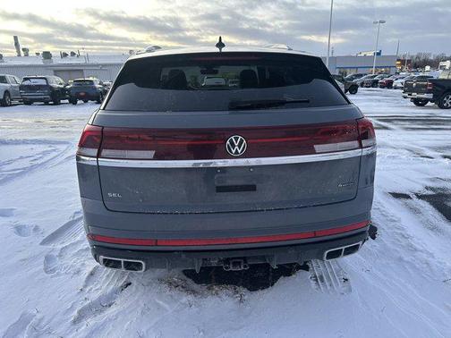 2024 Volkswagen Atlas Cross Sport 2.0T SEL Premium