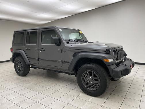 Granite Crystal Metallic Clearcoat 2024 Jeep Wrangler Sport S