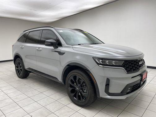 2022 Kia Sorento SX