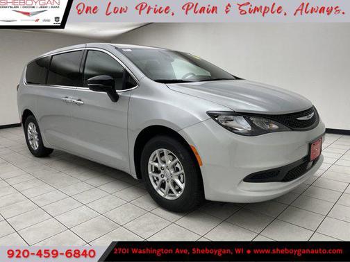 2026 Chrysler Voyager LX