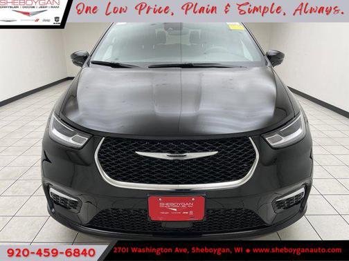 2026 Chrysler Pacifica L