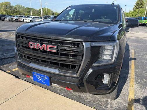 Onyx Black 2023 GMC Yukon XL AT4
